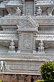 Phnom Penh - Silver Pagoda compound, king Norodom Stupa 